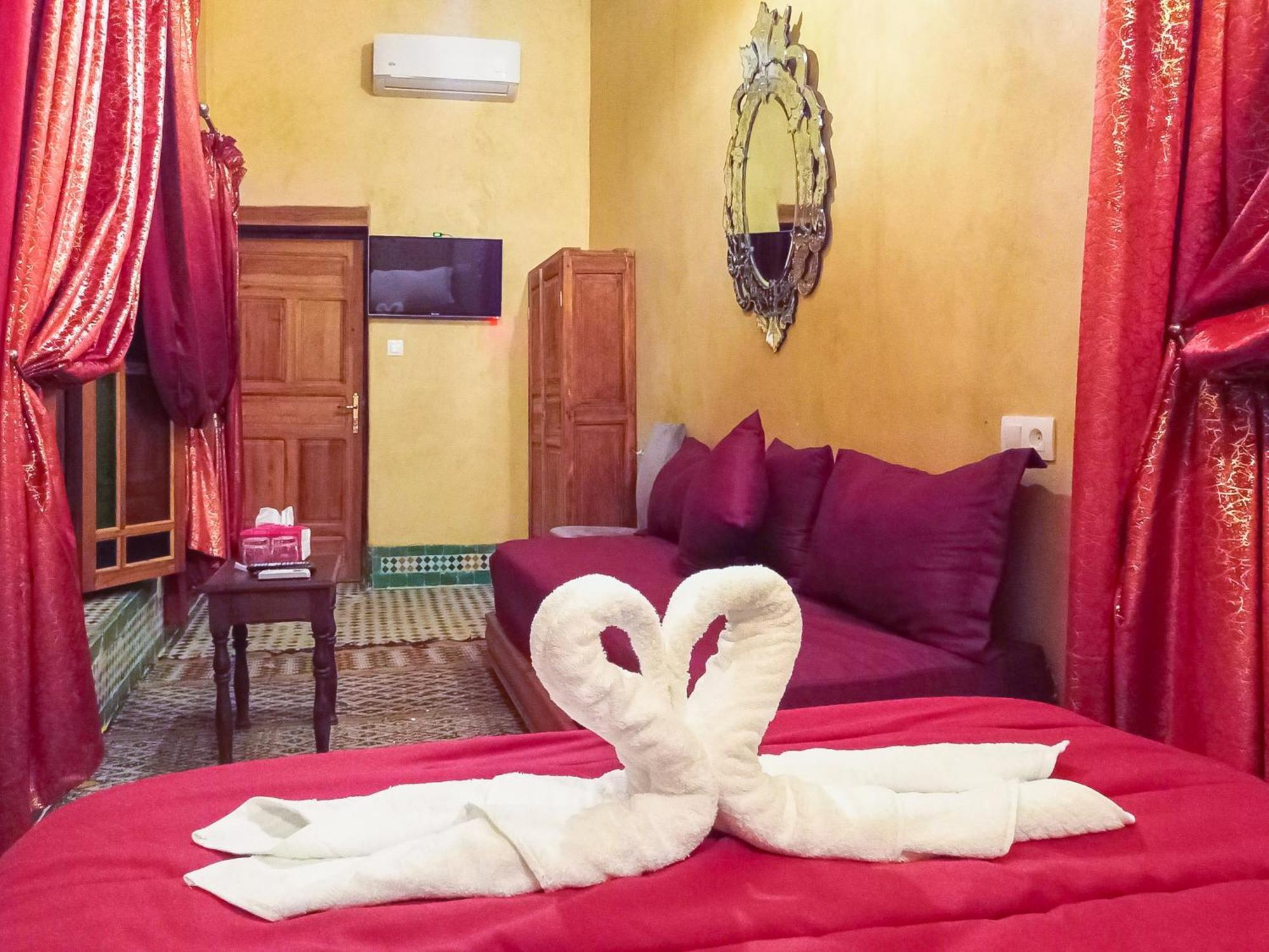 Riad Dar Lalj Fes Room photo